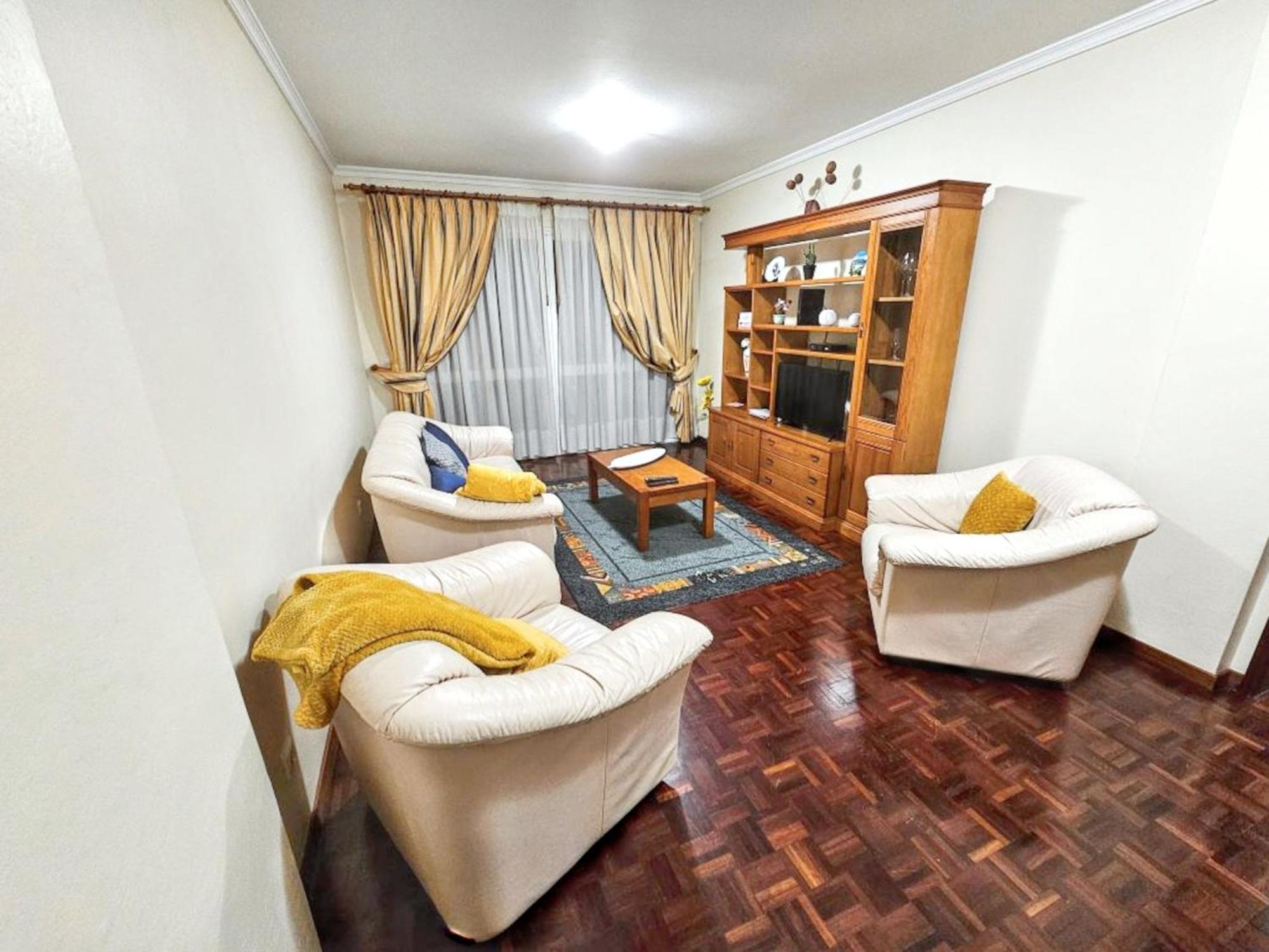 Charming In With Balcony And View Funchal (Madeira)